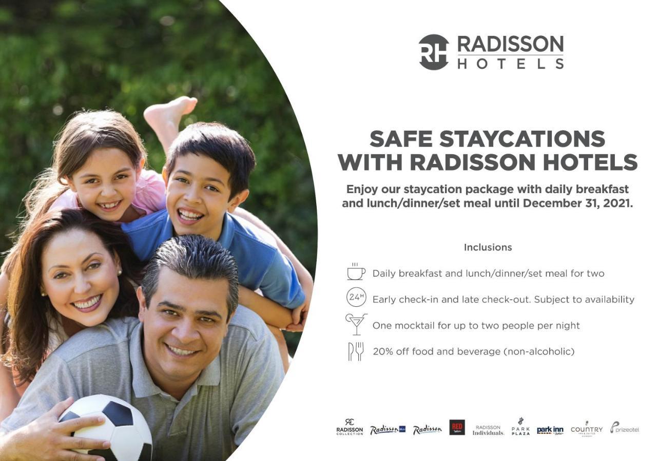 孟买安德瑞midc丽笙酒店 外观 照片 A Radisson Hotels advertisement