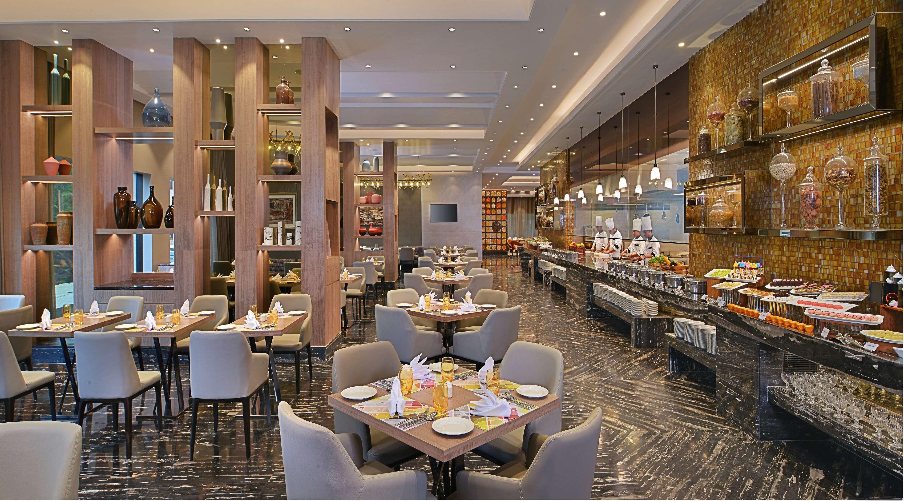 孟买安德瑞midc丽笙酒店 外观 照片 The Grand